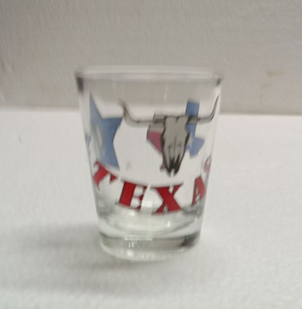 Texas Longhorn & Armadillo shot glass no cracks its my poster board